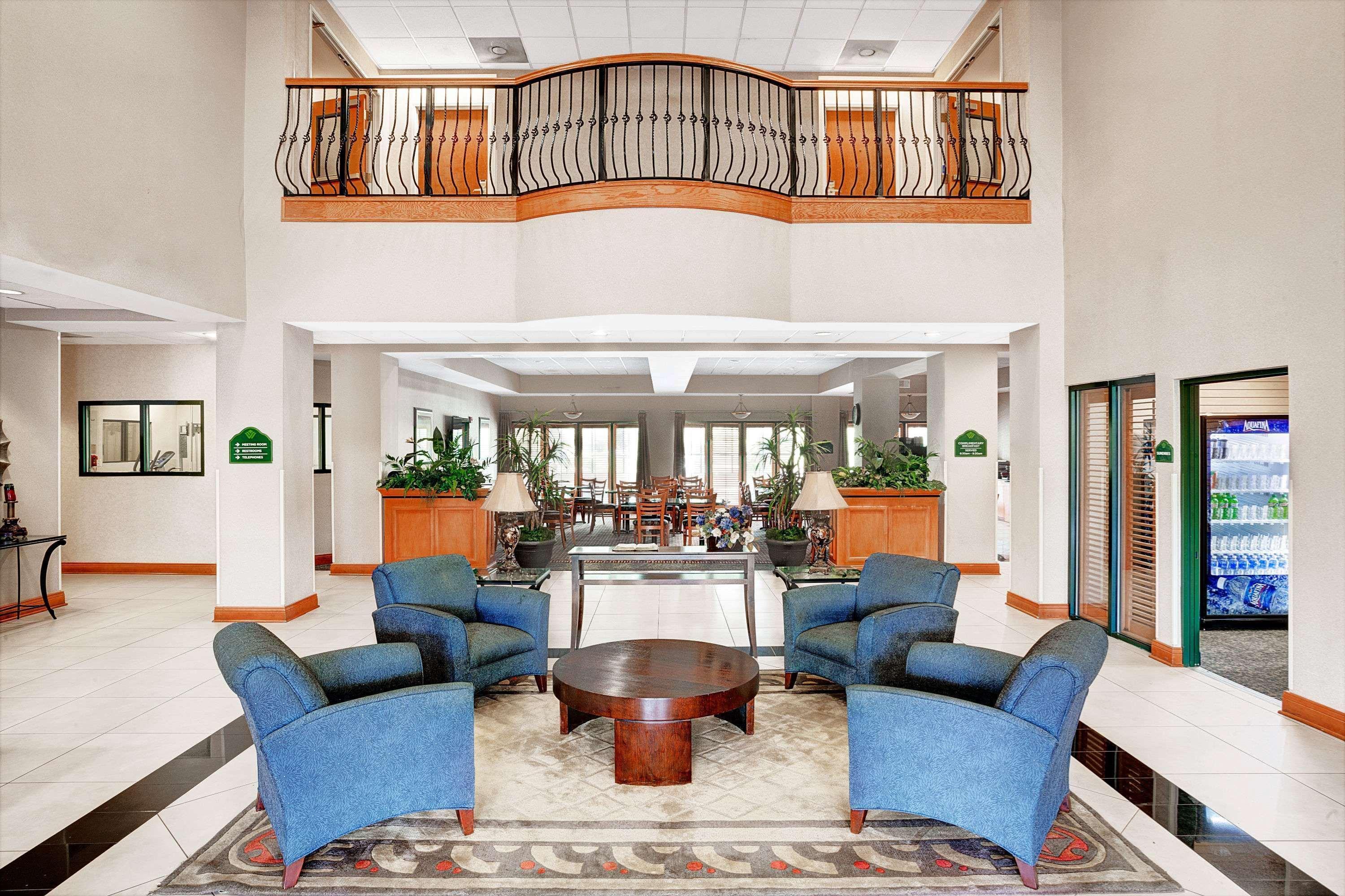 Wingate By Wyndham Atlanta Fairburn Hotel Buitenkant foto