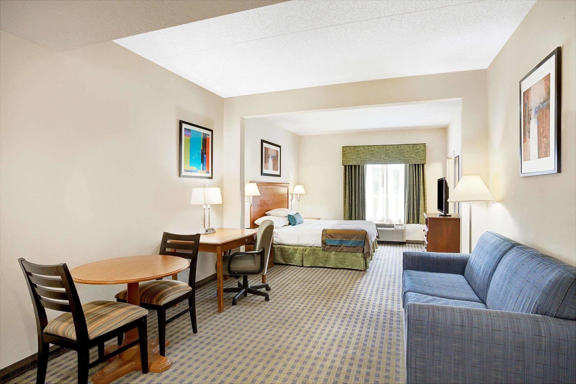Wingate By Wyndham Atlanta Fairburn Hotel Buitenkant foto