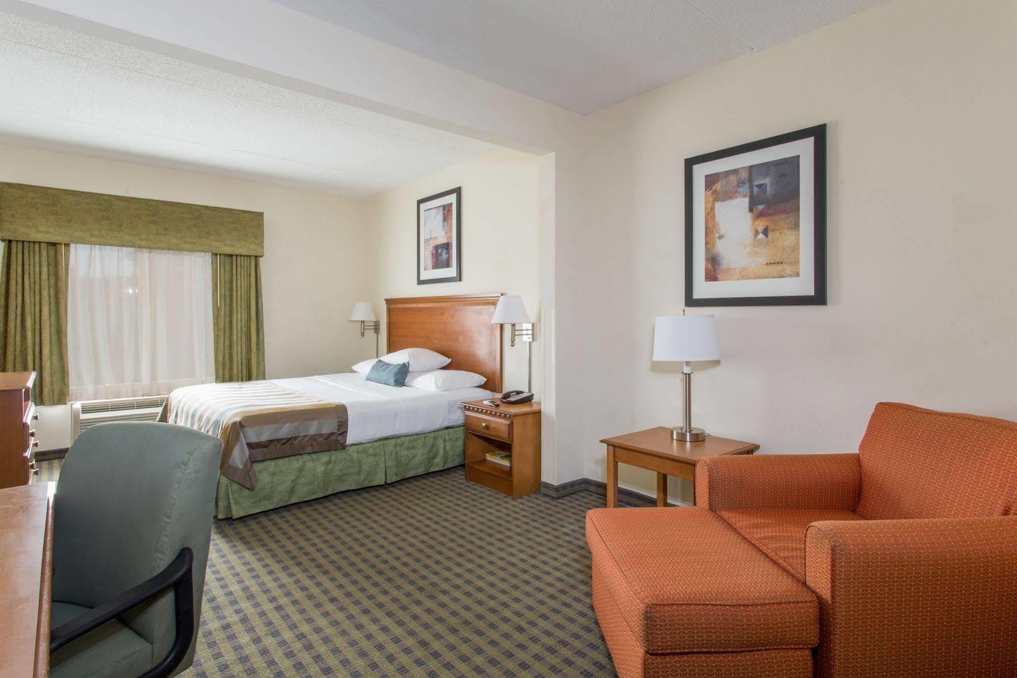 Wingate By Wyndham Atlanta Fairburn Hotel Buitenkant foto